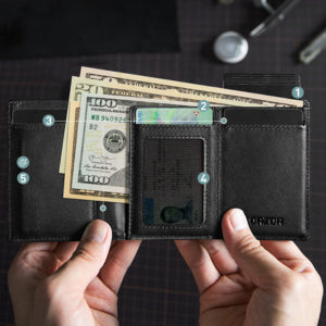 AirTag Pop-Up Wallet 1.0 | LORZOR